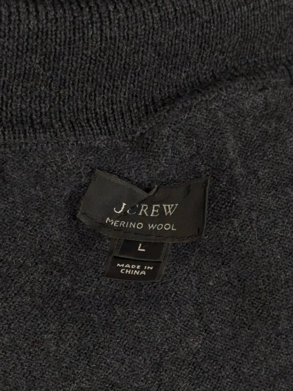 J Crew Sweater Shirt Size Large Slim Fit Merino Wool Navy Blue (FLAW)
